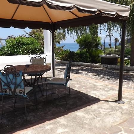 Case Vacanze Villa Lory Malfa  Dış mekan fotoğraf