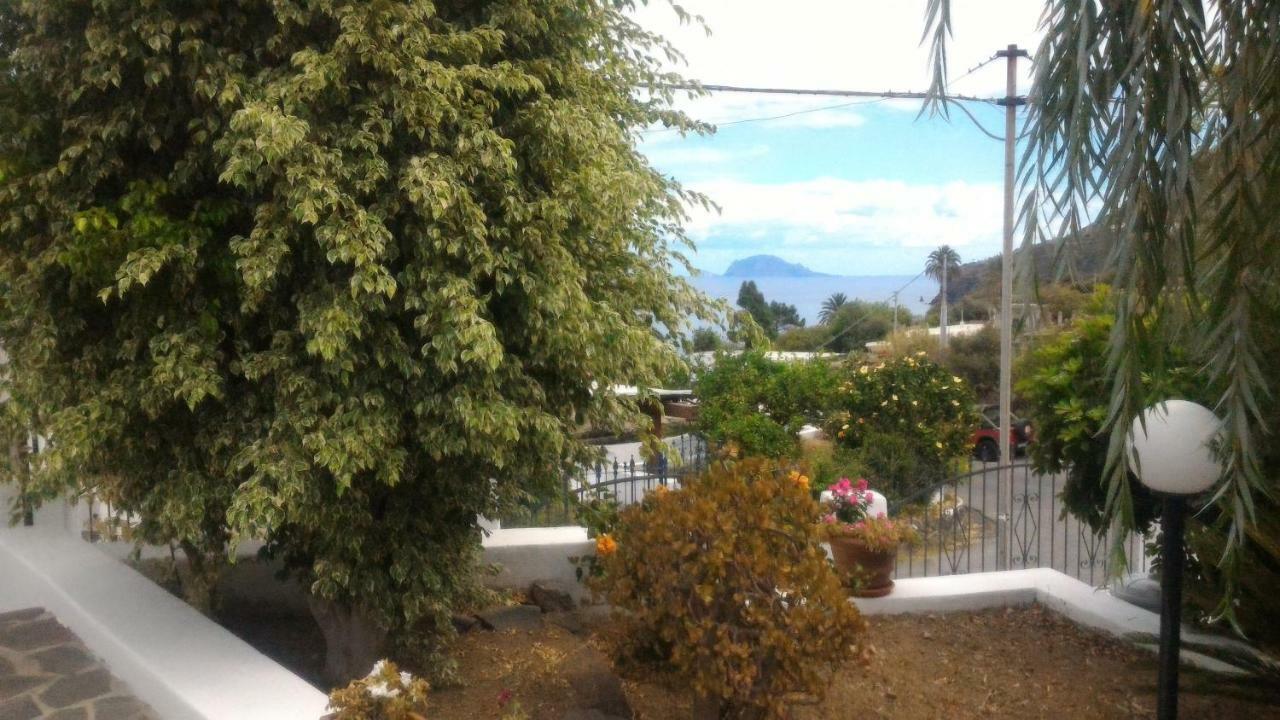 Case Vacanze Villa Lory Malfa  Dış mekan fotoğraf